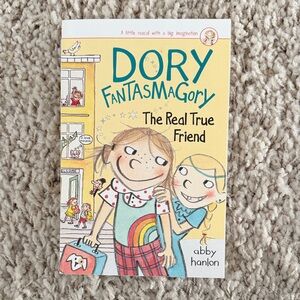 Dory Fantasmagory: The Real True Friend Book